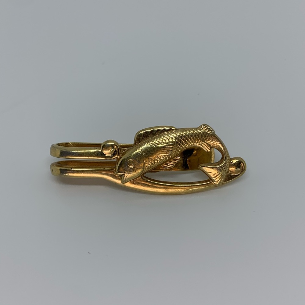 RESERVED Vintage Gold Fish Tie Clip! - Picture 3 of 4